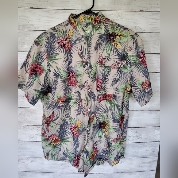 Vintage H&M Hawaiian button down shirt - Picture 1 of 4